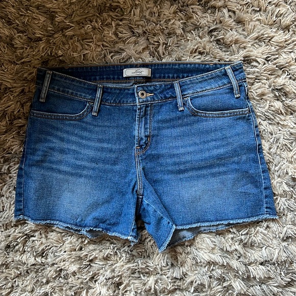 Levi's Pants - Levi shorts. Like new.